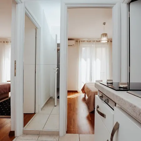 Double S ​​centre * زادار